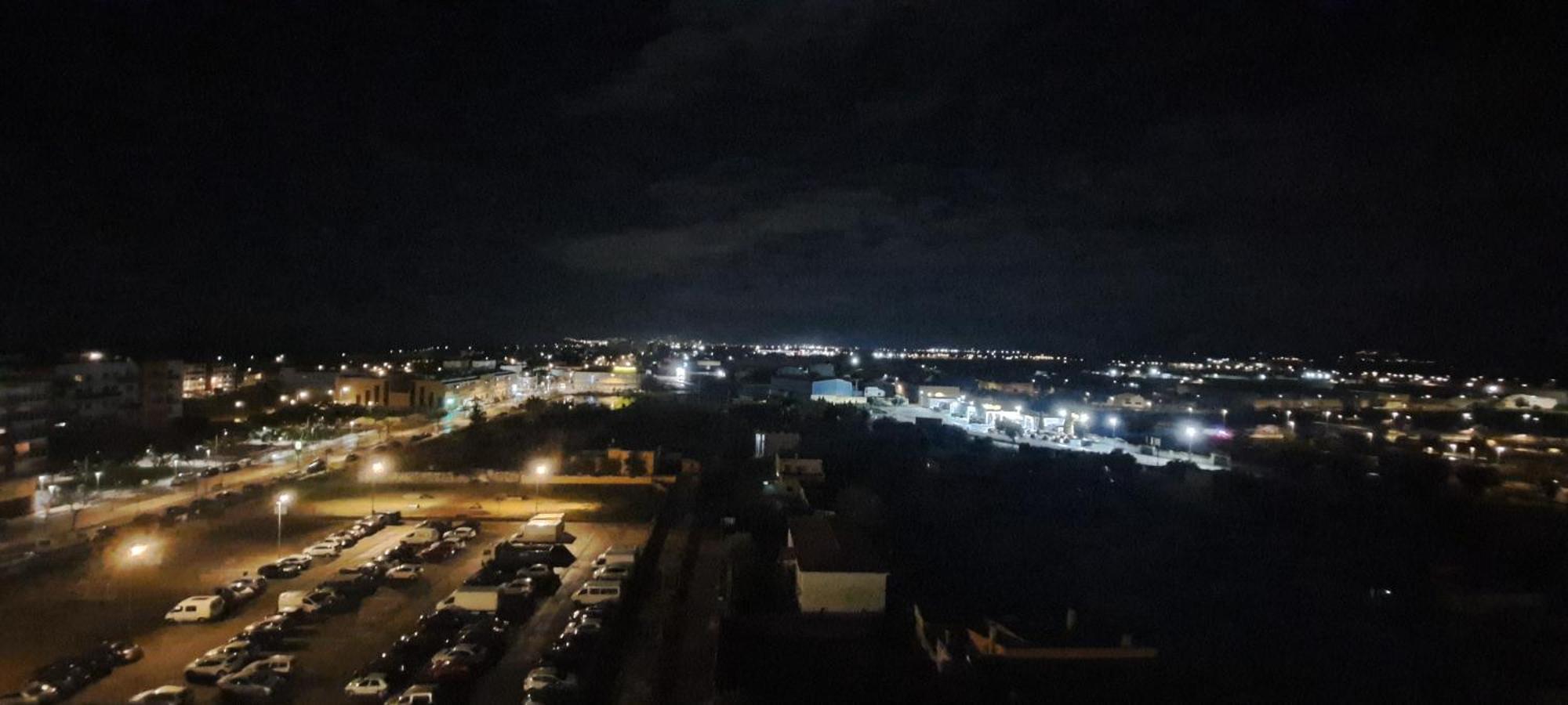 Piso Soleado Con Buena Ubicacion Appartement Vinarós Buitenkant foto